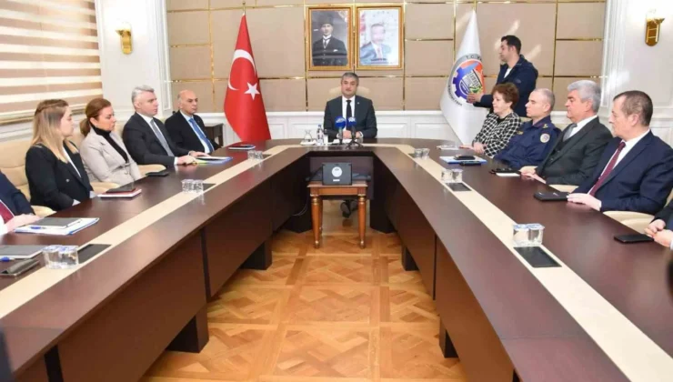 Vali Yavuz, “Güçlendirme çalışmalarına 41 milyon 354 bin 736 lira kullanıldı”