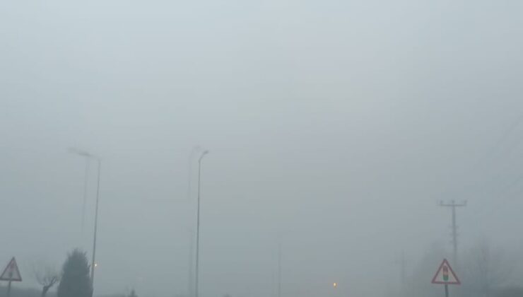 Karabük’te Sis Etkisini Göstermeye Devam Ediyor.