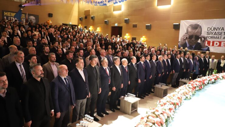 “İYİ Kİ CUMHURBAŞKANIMIZ VAR”