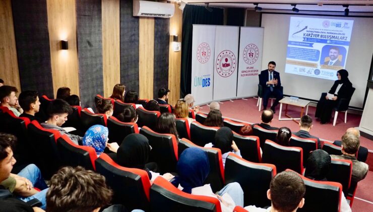 “Üniversiteden Liseye, Tecrübeden Birliğe Kariyer Buluşmaları”