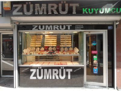 ZÜMRÜT KUYUMCULUKTAN 30 AĞUSTOS ZAFER BAYRAMI KUTLAMA MESAJI