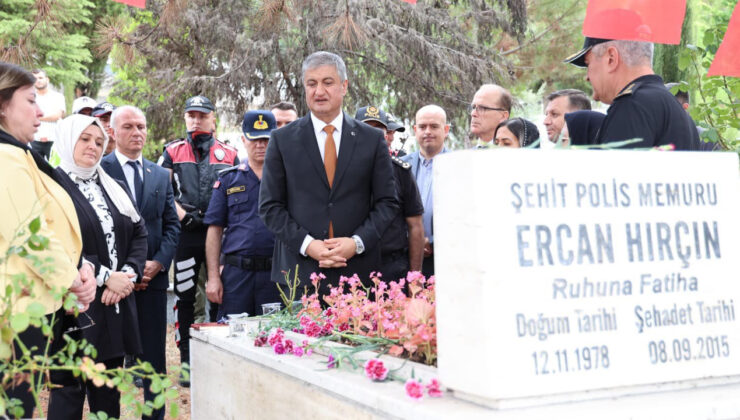 ŞEHİT POLİS MEMURU ERCAN HIRÇIN DUALARLA ANILDI.