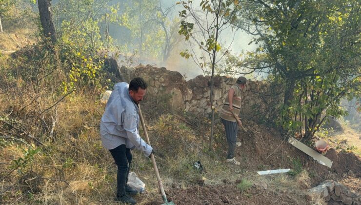 Kadınlar bidonlarla şu taşıyarak yangınlara müdahale etti