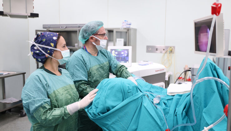     Karabük’te Bir İlk ;  Holmıum Lazer İle   Mesane Tümörü Ameliyatı Başarıyla Gerçekleştirildi.