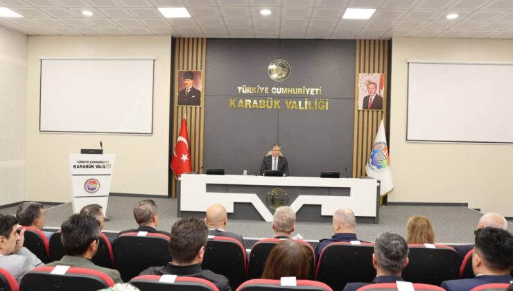 İL MÜDÜRLERİ TOPLANTISI YAPILDI