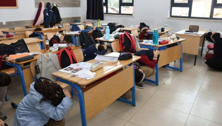 Okullarda Afet Tatbikatı Yapıldı