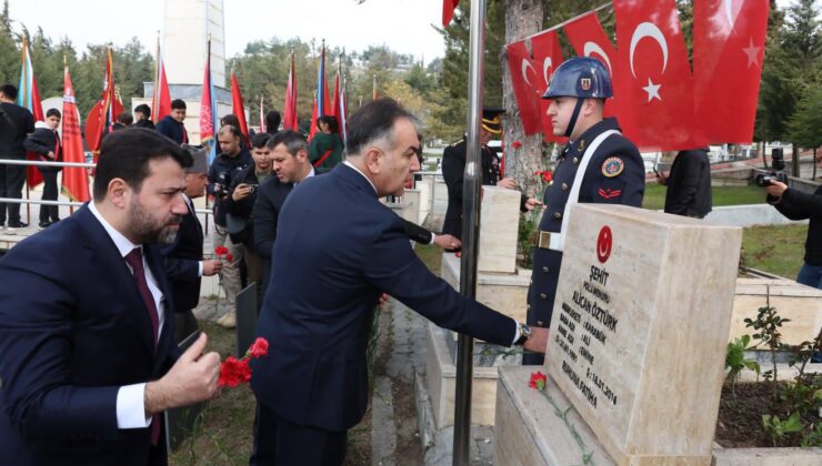 18 Mart Çanakkale Zaferi’nin Yıl Dönümünde Şehitlerimiz Anıldı.