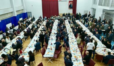 ŞAHİN VE DENLİ AİLESİNİN GELENEKSEL İFTARINDA OVACIK HALKINDAN YOĞUN İLGİ