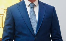 Salt Partiye rağmen diye bir seçenek YOK..