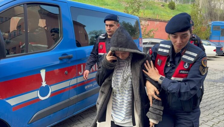 Karabük’te iddiaya tartıştığı eşini av tüfeğiyle vurarak öldürdü.