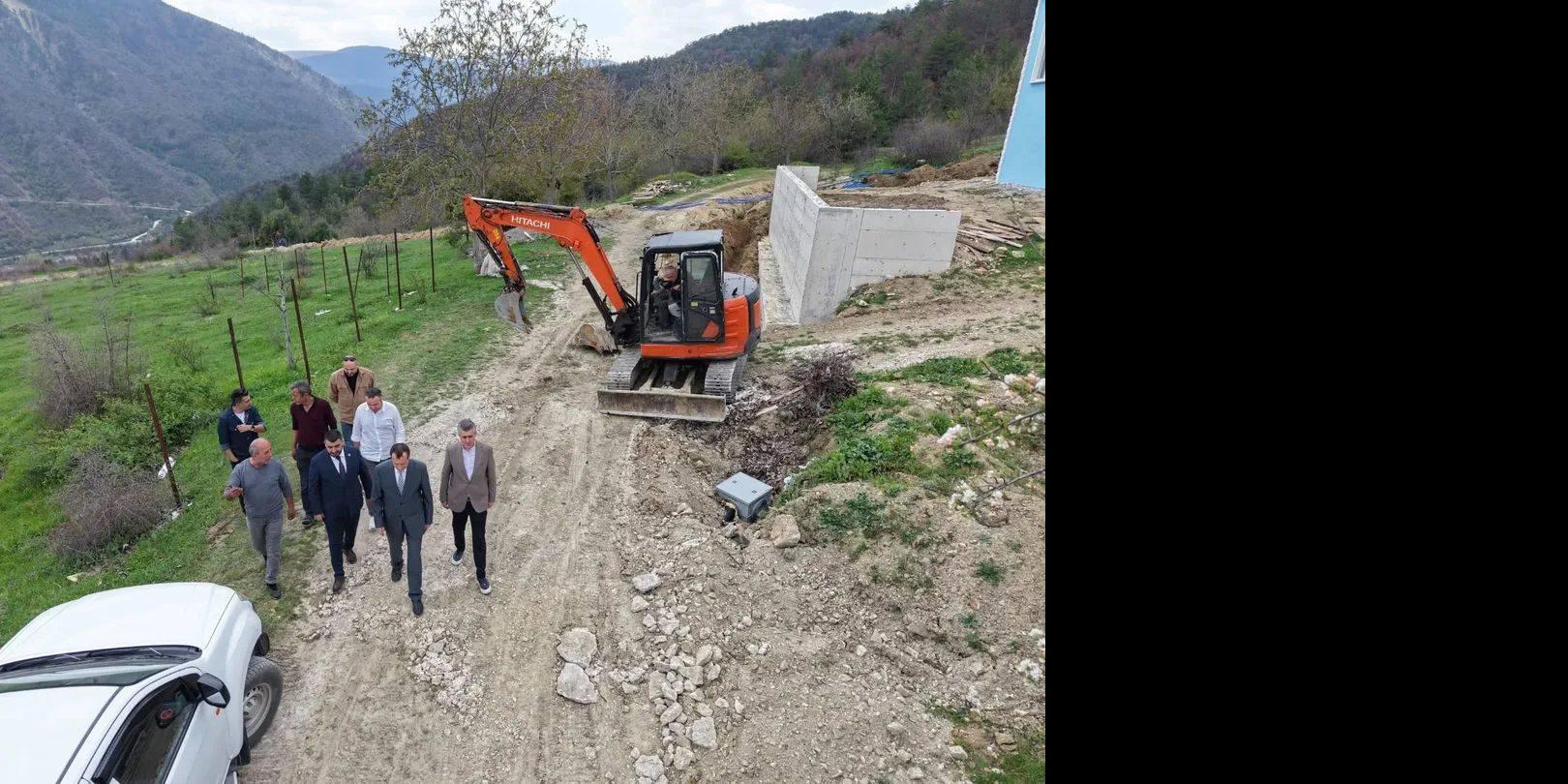 KELLECİ VE KİRMAN, İL ÖZEL İDARESİ ÇALIŞMALARINI YERİNDE İNCELEDİ
