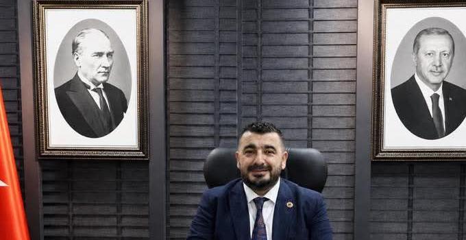 İl Genel Meclis Başkanı Ahmet Okan Kirman “KURBAN BAYRAMIMIZ MÜBAREK OLSUN”