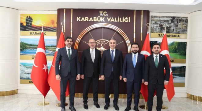 Gençlik ve Spor Eski Bakanı Sayın Dr. Mehmet Muharrem Kasapoğlu’ndan Vali Çağatay’a Ziyaret